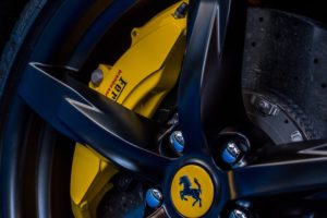 sfondo la prima 66 ferrari noleggio auto ladispoli roma